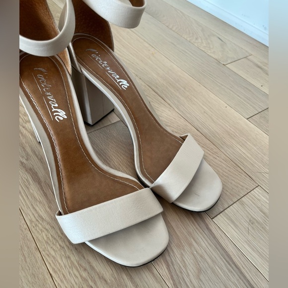 L’Intervalle Dolcetto Cream Block Heel Open Toes Sandals size 10 - Picture 6 of 7